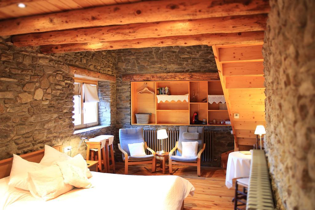Hotel Can Borrell Meranges Экстерьер фото